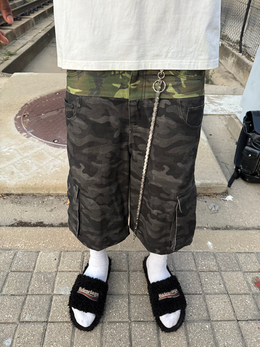 “DUSK” MULTI-CAMO DOUBLE-POCKET CARGO SHORTS